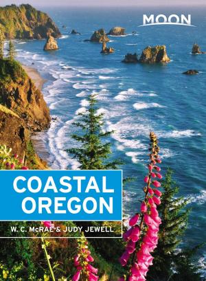 Cover of the book Moon Coastal Oregon by Jennifer Kramer