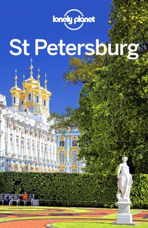 Book cover of Lonely Planet St Petersburg