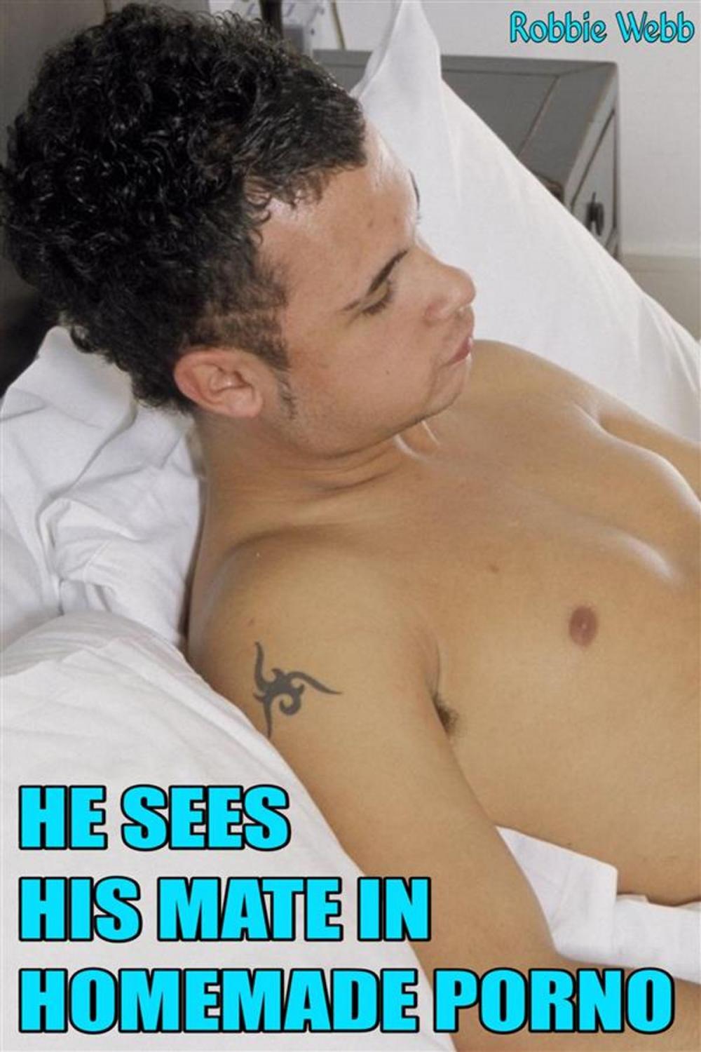 Big bigCover of He Sees His Mate In Homemade Porno