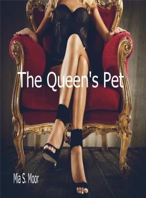 Cover of the book The Queen's Pet by Bonnie Dee, Summer Devon