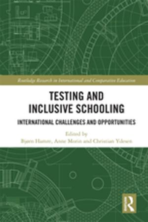 Cover of the book Testing and Inclusive Schooling by Carol Smart