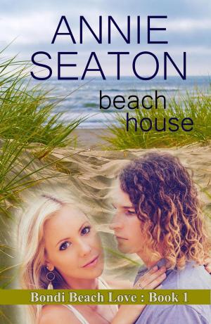 Cover of the book Beach House by Annie Jocoby