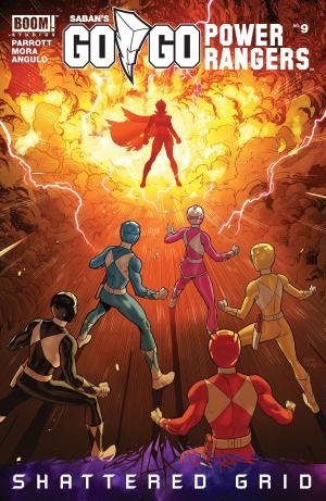 Book cover of Saban's Go Go Power Rangers #9
