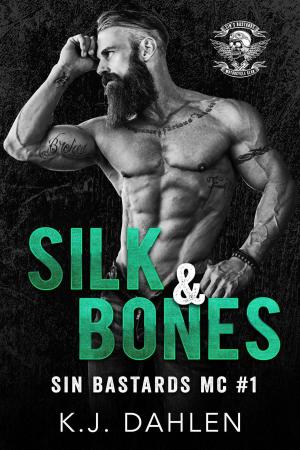 Cover of the book Silk & Bones by Mandy L Woodall