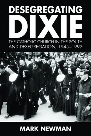 Book cover of Desegregating Dixie