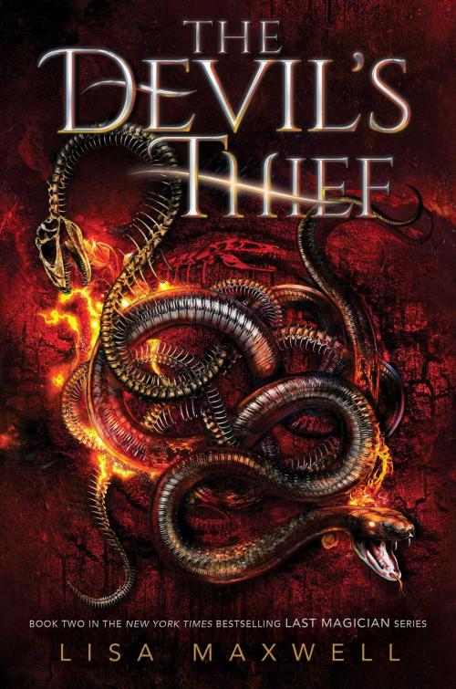 Cover of the book The Devil's Thief by Lisa Maxwell, Simon Pulse