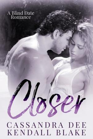Cover of the book Closer by Clara Demeco