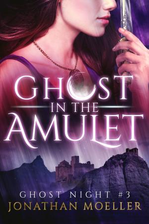Book cover of Ghost in the Amulet
