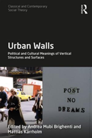 Cover of the book Urban Walls by Maree Teesson, Wayne Hall, Heather Proudfoot, Louisa Degenhardt