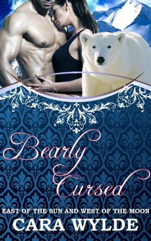 Book cover of Bearly Cursed