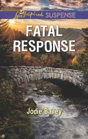 Cover of the book Fatal Response by Susan Napier