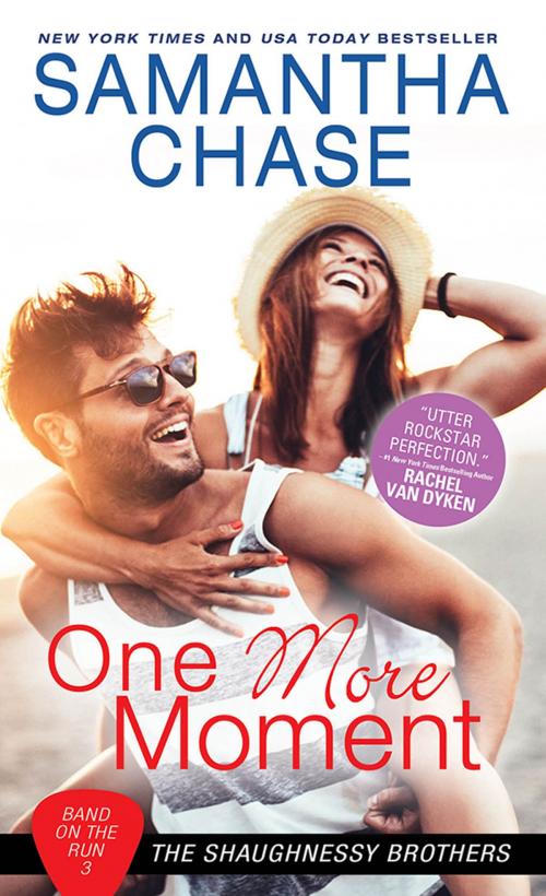 Cover of the book One More Moment by Samantha Chase, Sourcebooks