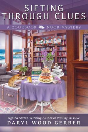 Cover of the book Sifting Through Clues by Sheila Connolly