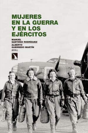 Book cover of Mujeres en la guerra y en los ejércitos