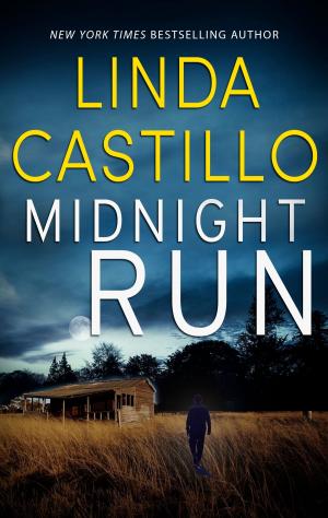 Cover of the book Midnight Run by Joss Wood, Karen Booth, Susannah Erwin