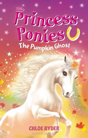 Cover of the book Princess Ponies 10: The Pumpkin Ghost by Nik Mahon