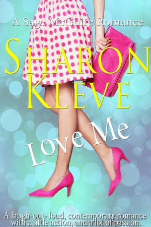 bigCover of the book Love Me by 