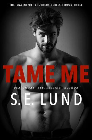 Book cover of Tame Me
