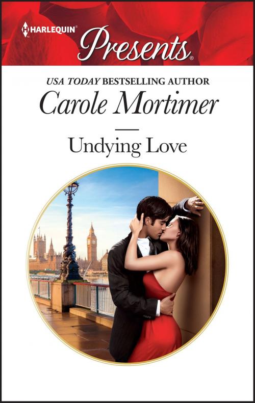 Cover of the book Undying Love by Carole Mortimer, Harlequin