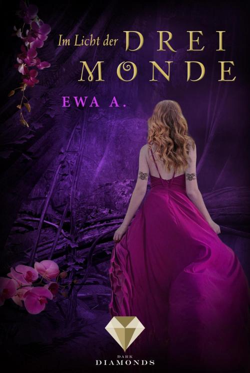 Cover of the book Im Licht der drei Monde (Die Monde-Saga 3) by Ewa A., Carlsen