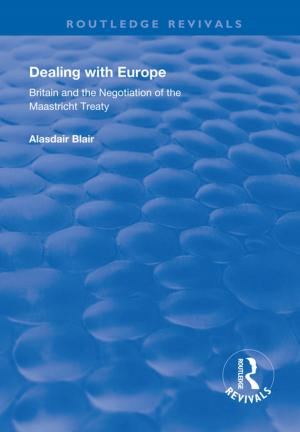 Cover of the book Dealing with Europe by Lillian Briseño Senosiain