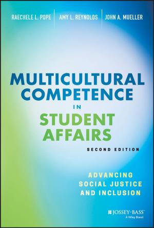 Book cover of Multicultural Competence in Student Affairs