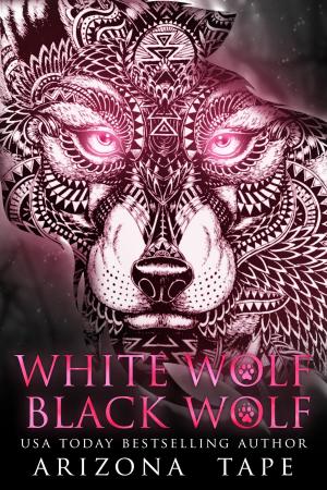 Cover of the book White Wolf Black Wolf by Roxy Sloane