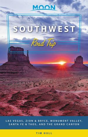 Book cover of Moon Southwest Road Trip