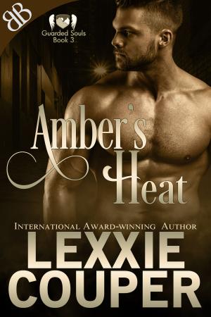 Cover of the book Amber's Heat by Misha Hikaru, Michael Wonderguy