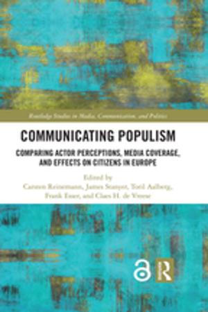 Cover of the book Communicating Populism by David Hume
