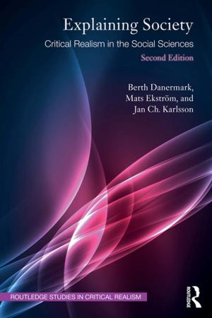 Cover of the book Explaining Society by Sandra Harris