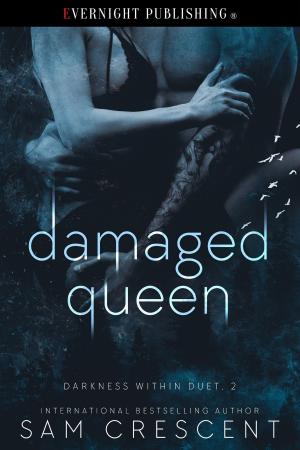 Book cover of Damaged Queen
