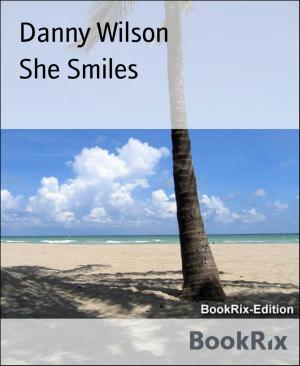 Cover of the book She Smiles by Angela Körner-Armbruster