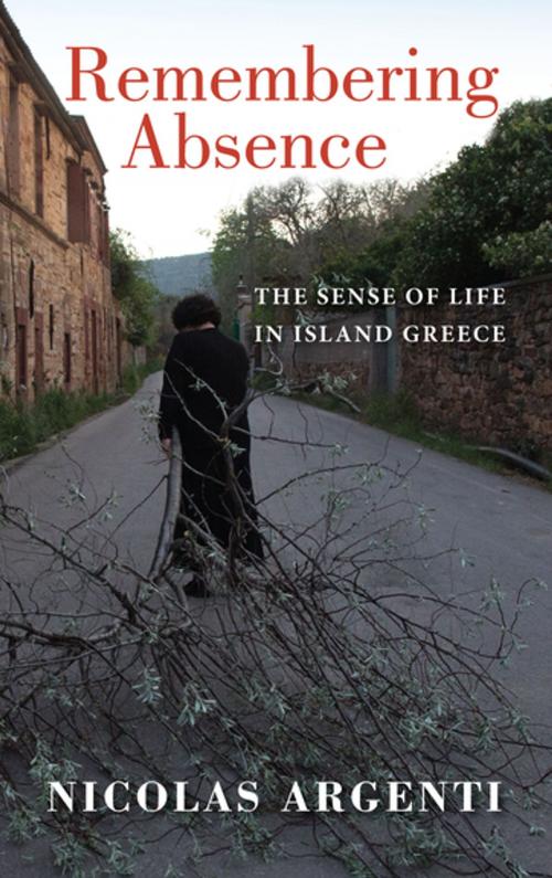 Cover of the book Remembering Absence by Nicolas Argenti, Indiana University Press