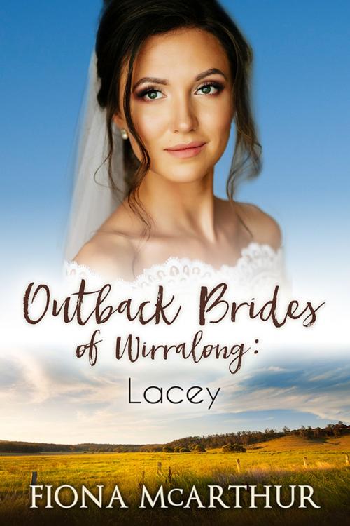 Cover of the book Lacey by Fiona McArthur, Tule Publishing Group, LLC