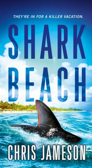 Cover of the book Shark Beach by Charlaine Harris