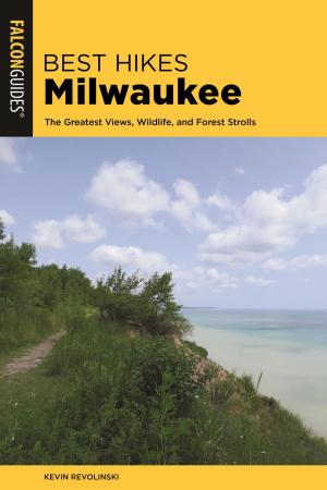 Cover of the book Best Hikes Milwaukee by Natalie Bartley