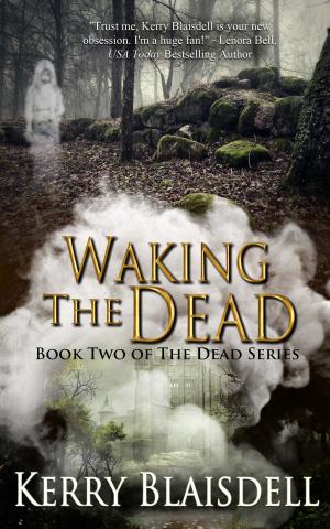 Cover of the book Waking the Dead by Alyna  Lochlan