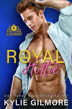 Cover of the book Royal Hottie by Wendy Thomas