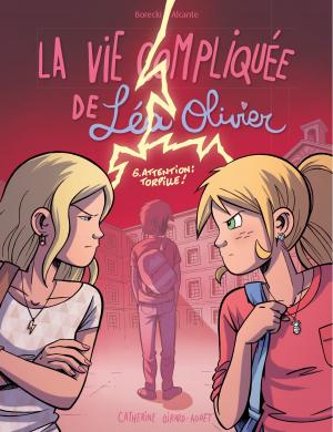 Cover of the book BD La vie compliquée de Léa Olivier T.6: Attention: torpille! by Simon Lafrance