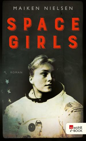 Cover of the book Space Girls by Glenn L. Carle