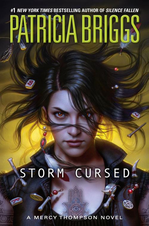 Cover of the book Storm Cursed by Patricia Briggs, Penguin Publishing Group