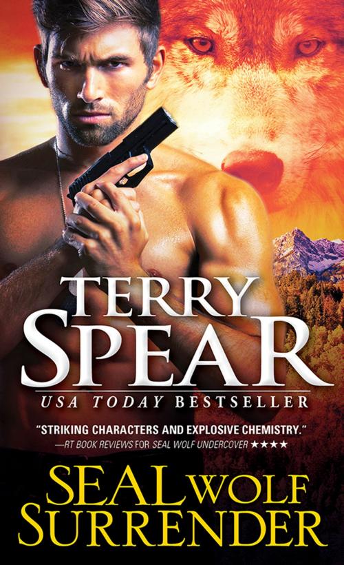 Cover of the book SEAL Wolf Surrender by Terry Spear, Sourcebooks