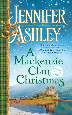 Cover of the book A Mackenzie Clan Christmas by Laura Childs, Terrie Farley Moran