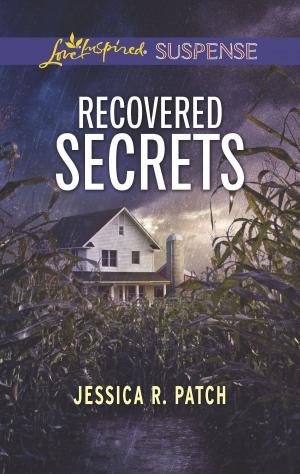 Cover of the book Recovered Secrets by Julie Kagawa, Rachel Hawkins, Ellen Hopkins, Amanda Hocking, Claudia Gray