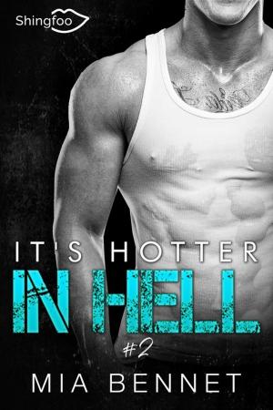 Cover of the book It's hotter in hell Tome 2 by Karen C. Klein